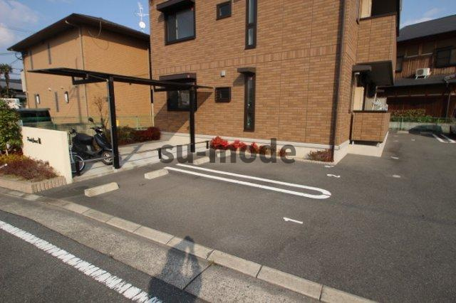 パークコート楓の駐車場