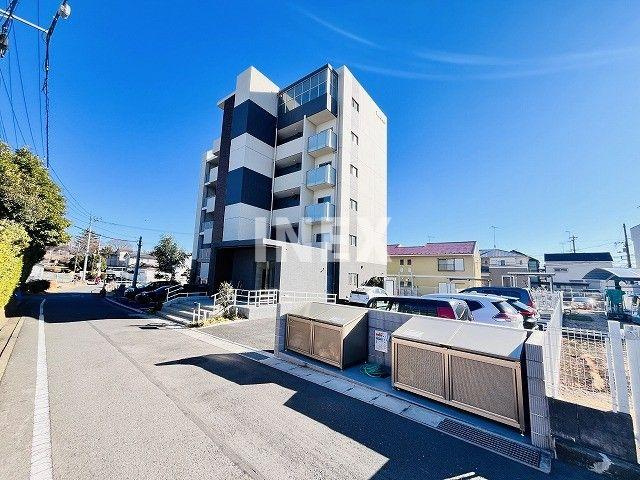 海老名市大谷南４丁目の賃貸マンションの駐車場