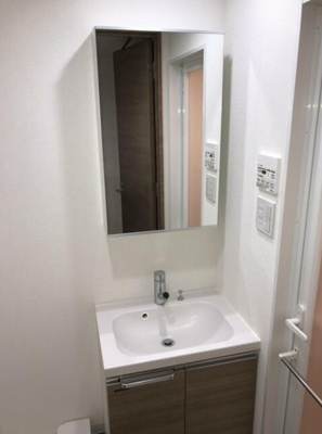 【独立洗面台】 | ブライズ方南町 | うれしい独立洗面台。