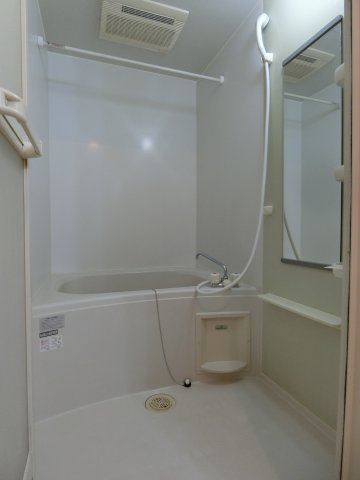 オリエント中島　Ａの浴室