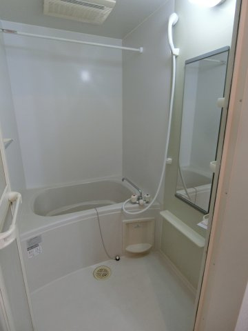 オリエント中島　Ａの浴室