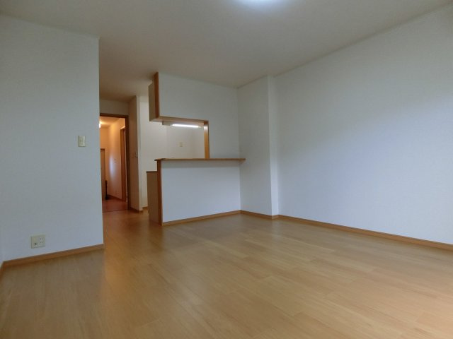 オリエント中島　Ａの居間・リビング