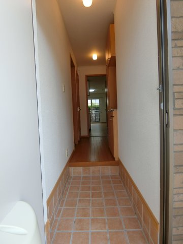 オリエント中島　Ａの玄関