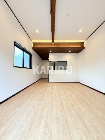 KOMOREBI西郷通の居間・リビング