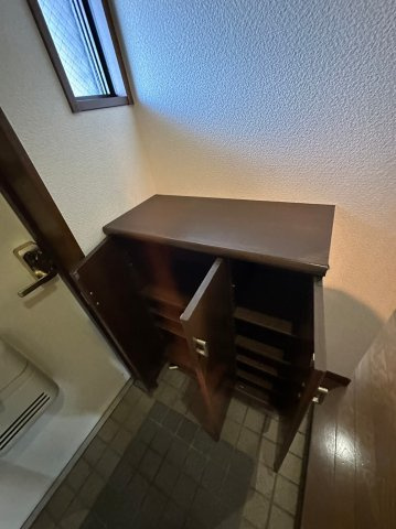 シャロン山之手のロビー
