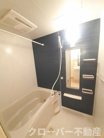 メゾンド・ソレイユ　Ⅱの浴室