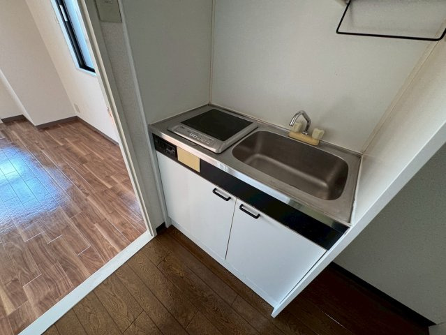 フローラルハイツ服部のキッチン