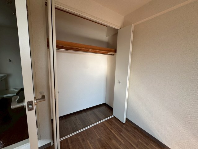 フローラルハイツ服部の収納