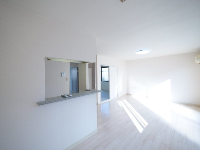 ディアス78　T棟の居間・リビング|※写真は別の部屋のものです。