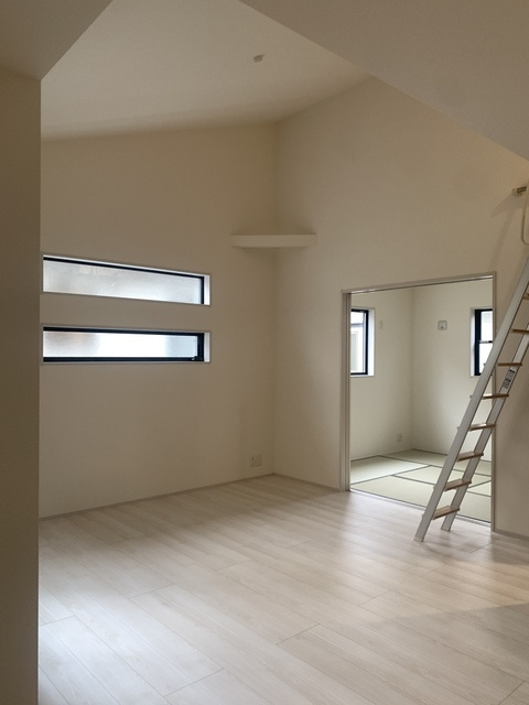 和光市中央2丁目　耐震×省エネ　長期優良住宅の居間・リビング