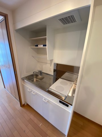 グランカーサ千代田　名古屋市賃貸　仲介手数料無料のキッチン