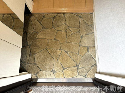 【エントランス】 | ソレイユ引野