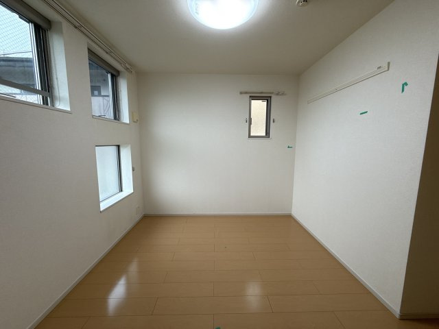 フィオーレ西庄Ａの子供部屋