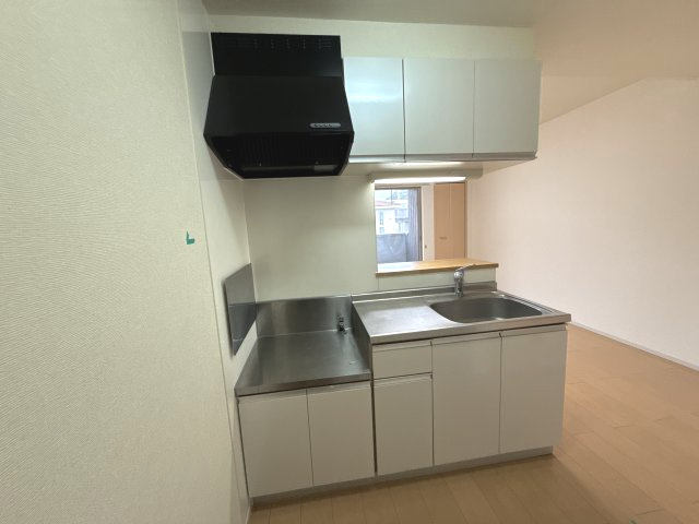 フィオーレ西庄Ａのキッチン