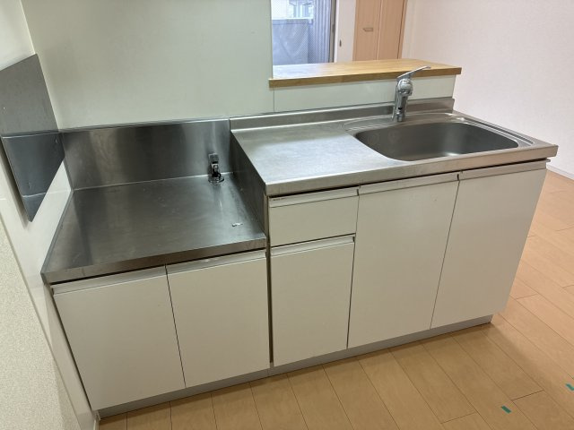 フィオーレ西庄Ａのキッチン
