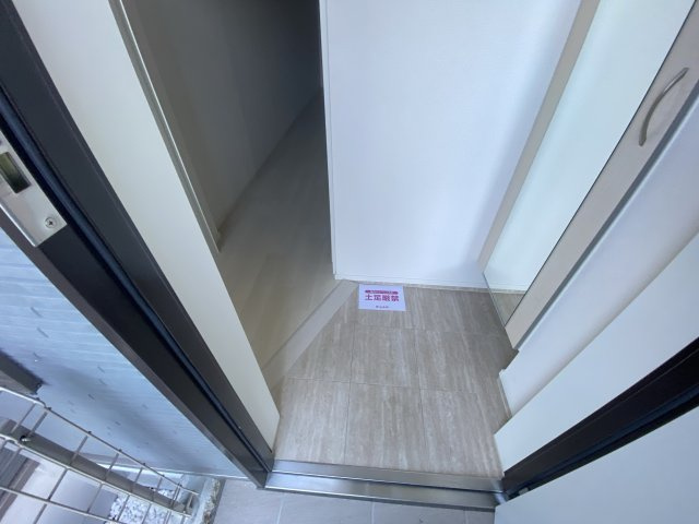 アヴェルラの玄関