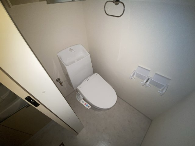 アヴェルラのトイレ