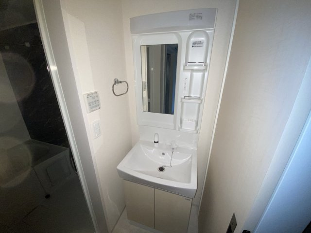 アヴェルラの洗面所