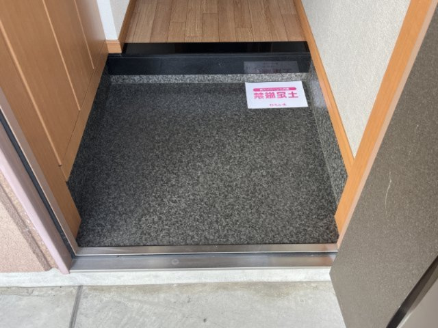 エーデルハイムの玄関