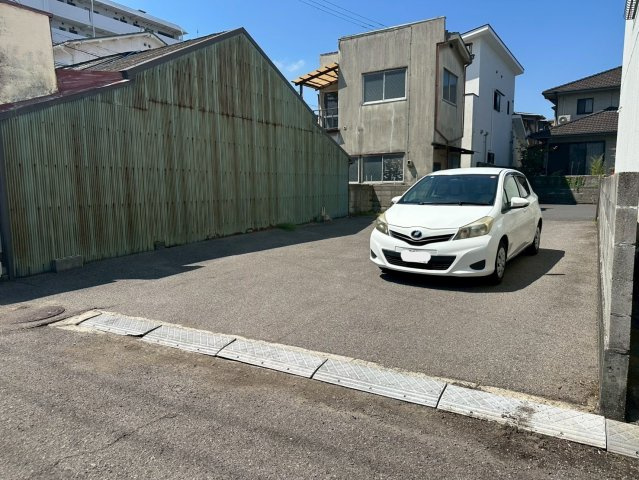 泉池町　売土地の外観|東側接道から撮影