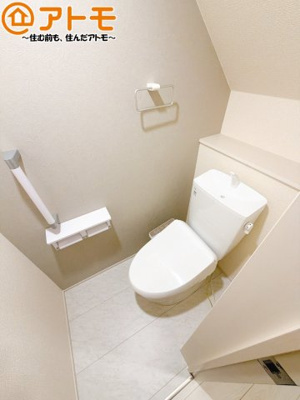 【トイレ】 | 清水区三保　新築戸建　2号棟 | 年代を問わず使いやすい洗浄機能付きのトイレ♪肌への負担をも減らせるのでお子様の敏感なお肌も安心！