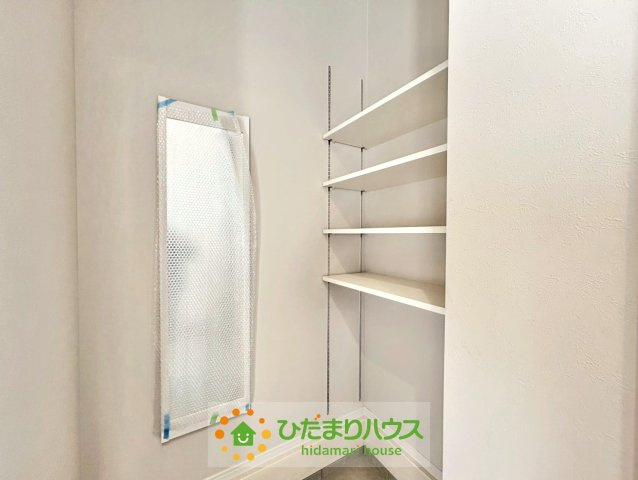 久喜市本町11期　新築一戸建て　リガーレの収納|土間収納ございます！！
