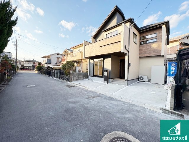 現地説明会開催　木津川市木津南後背　新築一戸建ての外観|お客様に長く安心して住んでいだだける事にこだわった家づくり！住んでからのアフターサービスにもしっかりと取り組んでいます！