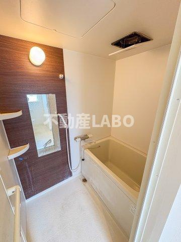 松栄大正ハイツの浴室