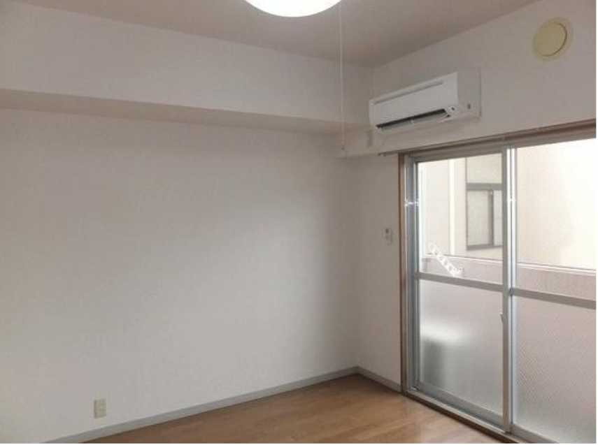 PRESENT・晴　ペット相談　バイク置場　三軒茶屋エリアの居間・リビング