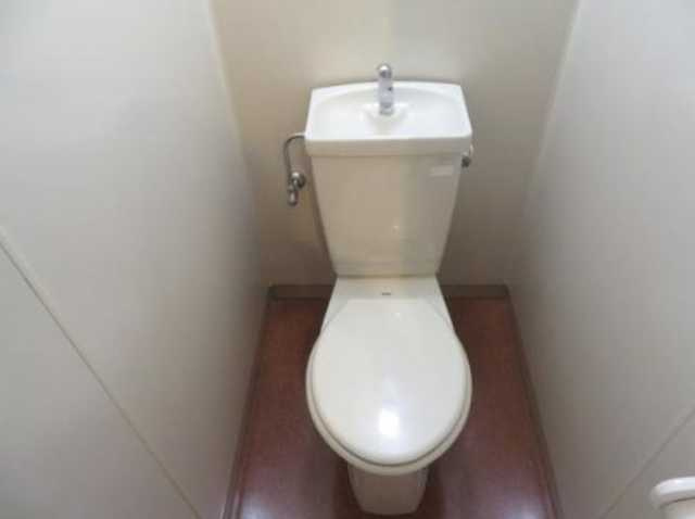 PRESENT・晴　ペット相談　バイク置場　三軒茶屋エリアのトイレ