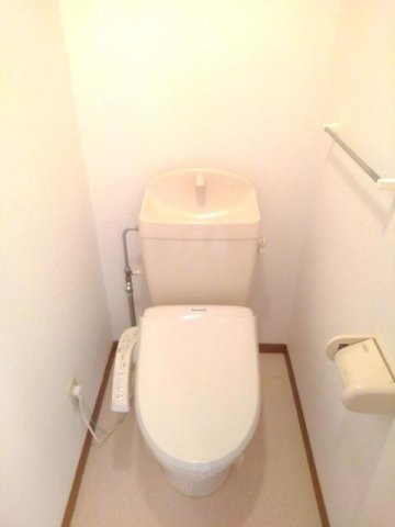 サンスタレ　Ｎのトイレ|清潔感のあるトイレです