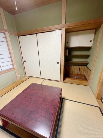東伊豆町　熱川台の和室