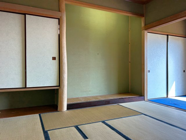 東伊豆町　熱川台の和室