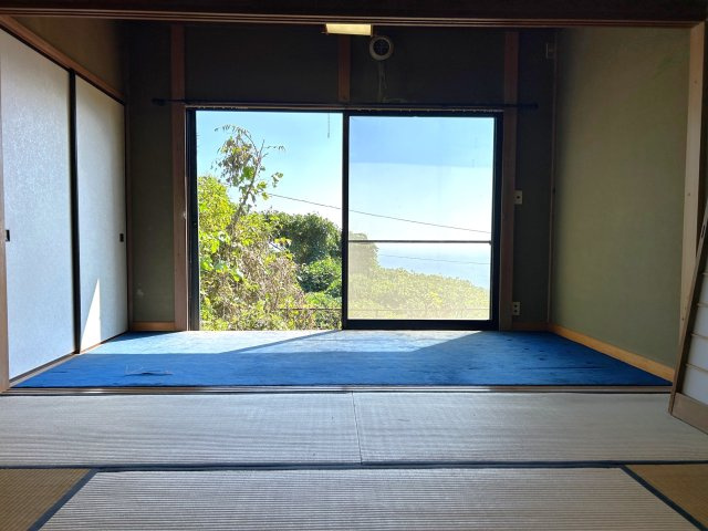 東伊豆町　熱川台の和室|室内から海の眺望