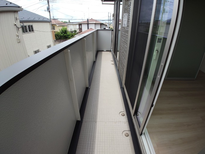 国立市谷保戸建　Aのバルコニー