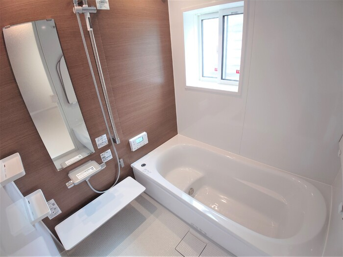 国立市谷保戸建　Aの浴室