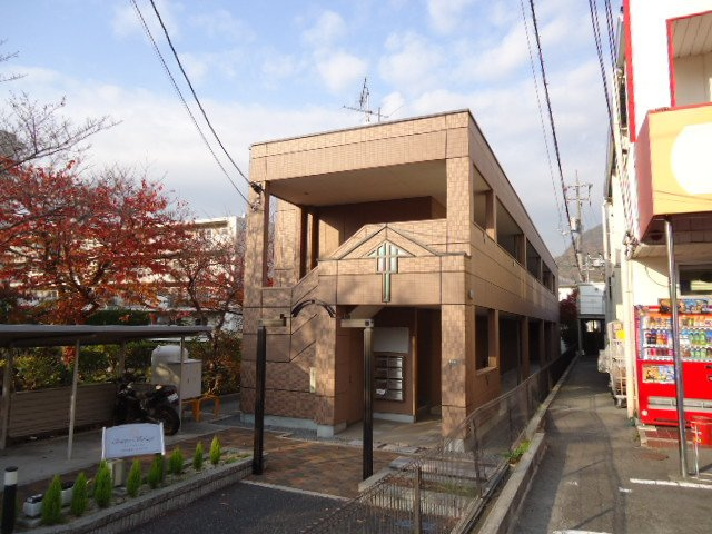 Queue Villageのエントランス|外観写真（昼）