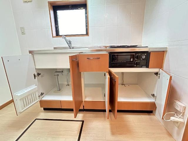 Queue Villageのキッチン|キッチン収納