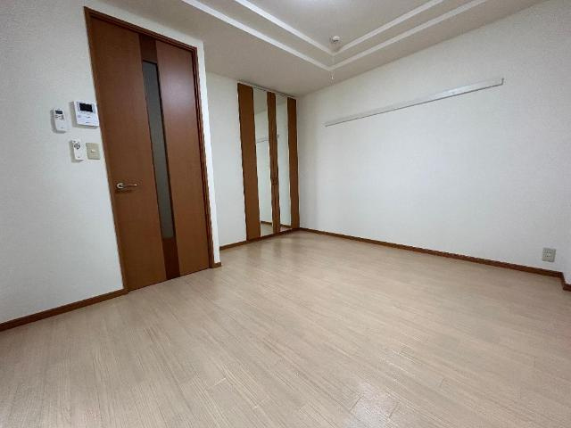 Queue Villageの居間・リビング|洋室