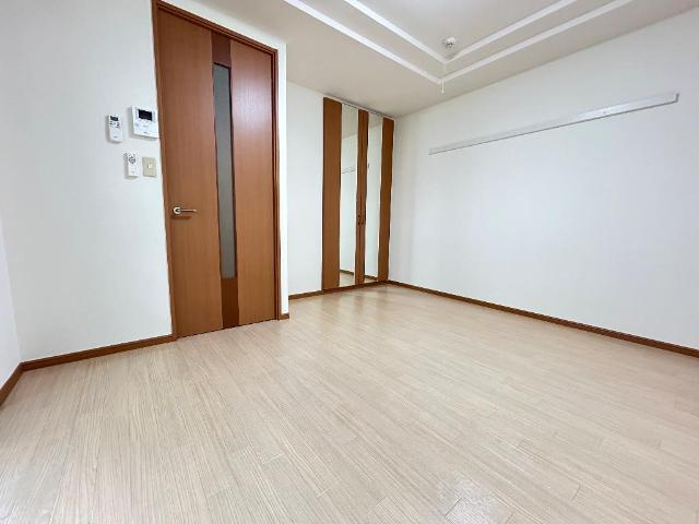 Queue Villageの内装|洋室