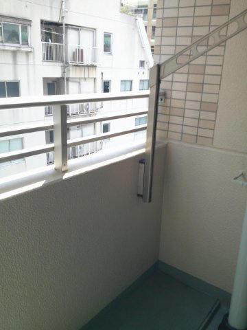 ビオール大阪大手前タワーのバルコニー