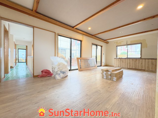 【サンスターホーム】日の出町大久野　中古戸建の居間・リビング