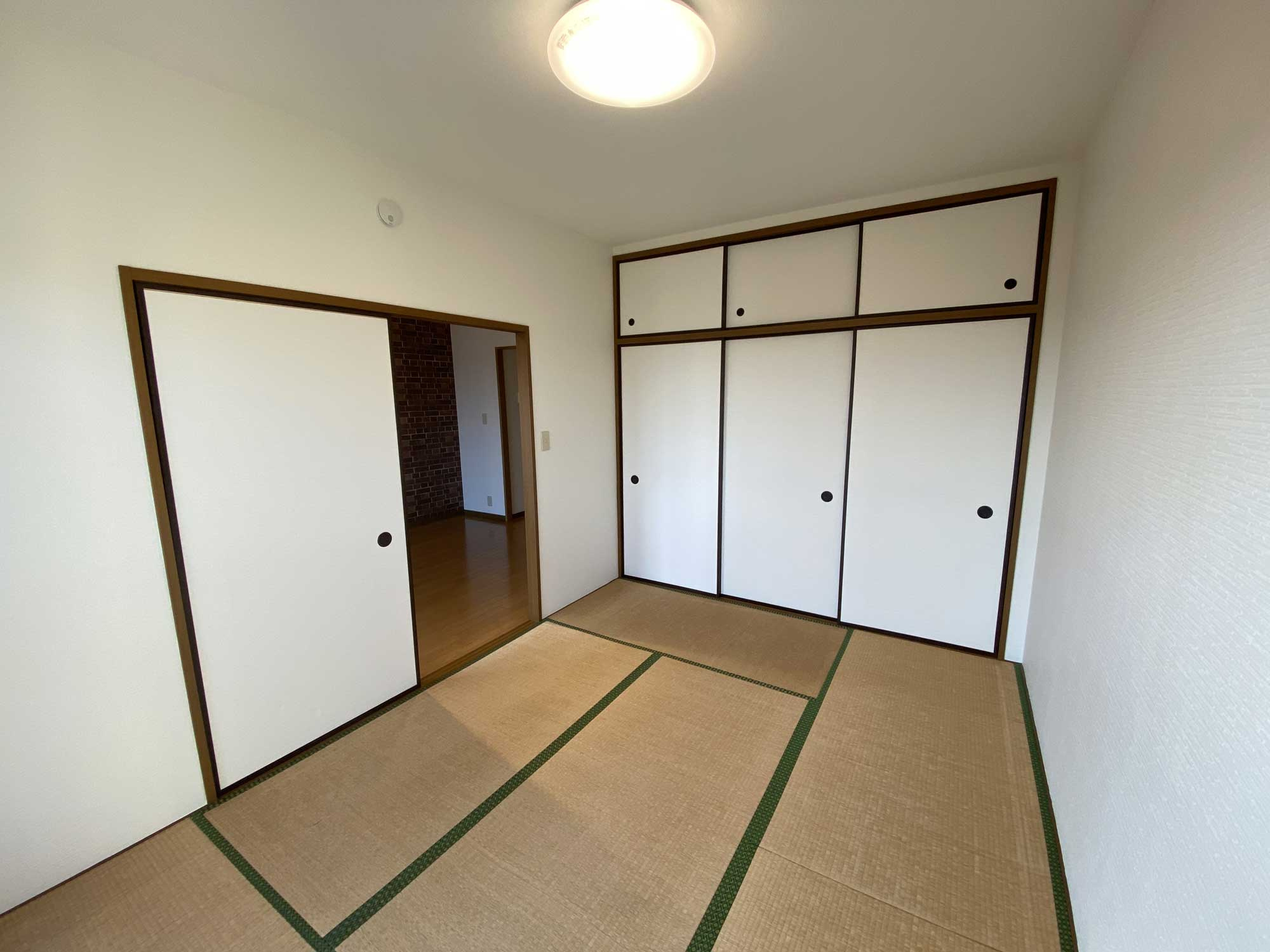 ハイツサンパークの和室