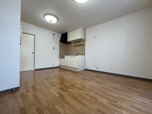 アドザックス宮崎の居間・リビング