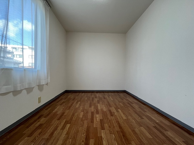 アドザックス宮崎の洋室