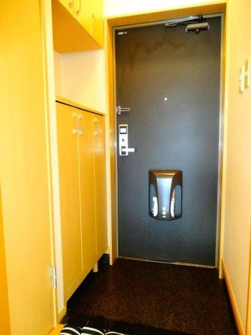 ロン・ボヌールの玄関