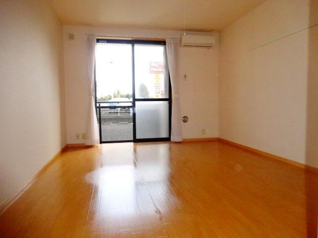 ロン・ボヌールの洋室