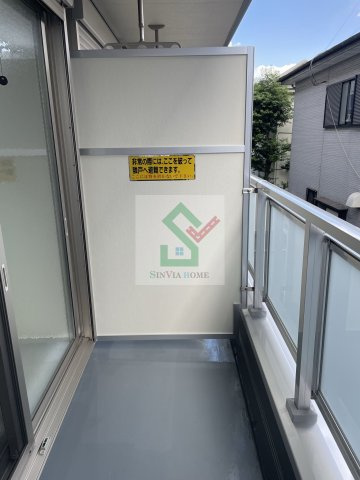 フェリーチェ榎町のバルコニー