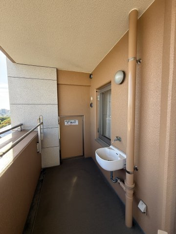 アリストタワー和歌山シティのバルコニー