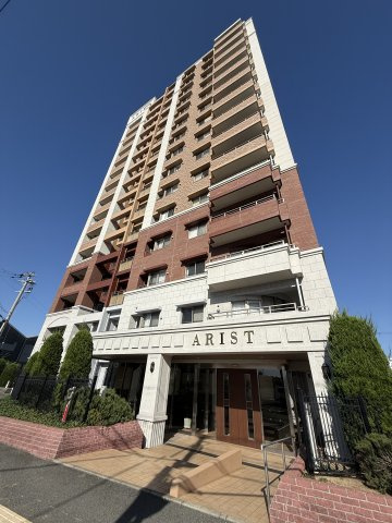 アリストタワー和歌山シティの外観